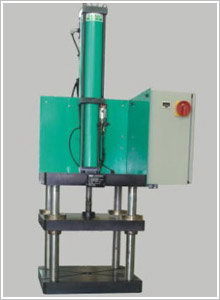 找氣液增力缸-氣液增壓缸價(jià)格/上海達(dá)諾爾機(jī)械設(shè)備的四柱式?jīng)_壓機(jī)MA/MAG系列-四柱式?jīng)_壓機(jī)價(jià)格_四柱式?jīng)_壓機(jī)廠家價(jià)格、圖片、詳情,上一比多_一比多產(chǎn)品庫